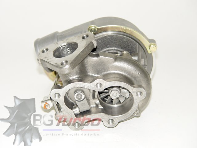 TURBO BORGWARNER K04 RECONDITIONNÉ EN FRANCE - CHRYSLER VM GRAND VOYAGER 2 HR425CLIEE 2,5 L 115 CV - 53049700002
